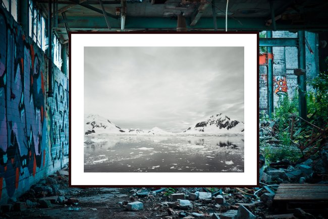Hans-Christian Schink: Antarctica 1, 2010, c-print/diasec, framed, edition 5 + 3, 178 x 211 cm