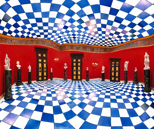 Raissa Venables: Red Hall