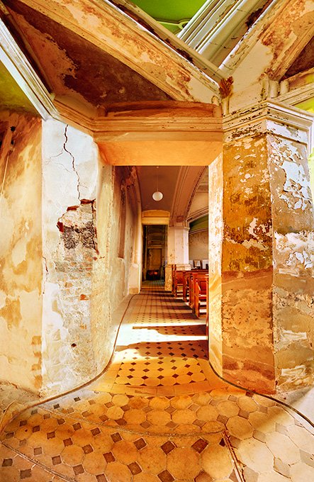 Raissa Venables: Zionskirche Aisle, Berlin, Germany