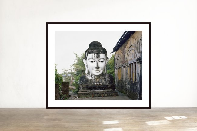 Hans-Christian Schink: Dama Lin Khar Ra Paya, Bago (2), 2013, c-print/diasec, framed, edition 5 + 3, 178 x 211 cm